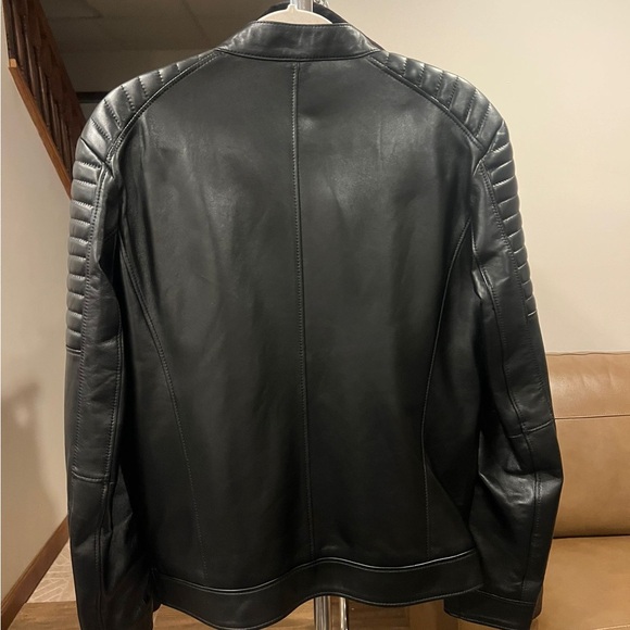 Motorcycle Black Genuine New Men LeatherJacket - Picture 2 of 3